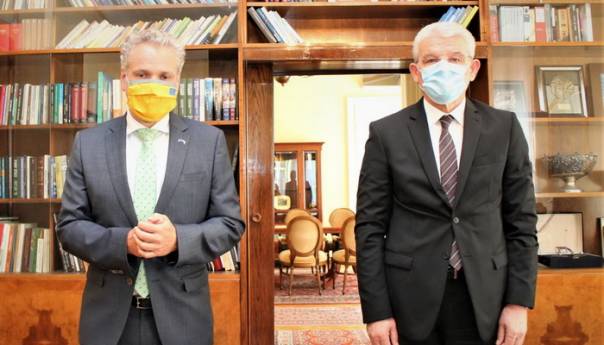 Džaferović i Sattler o reformama i EU putu BiH