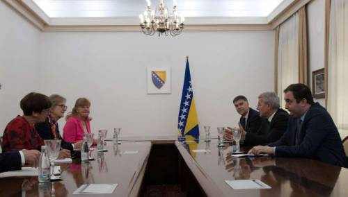 Džaferović i Schütz razgovarali o aktuelnoj političkoj situaciji u BiH