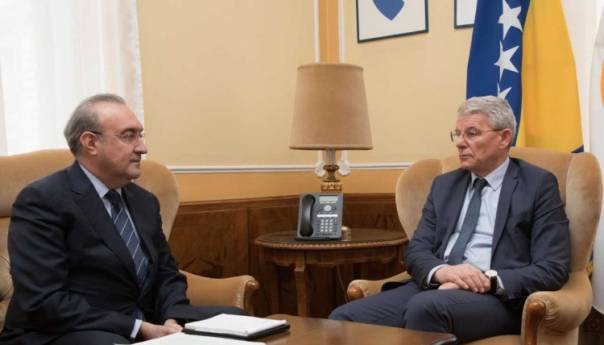 Džaferović- Koč: Migrantska kriza globalni problem