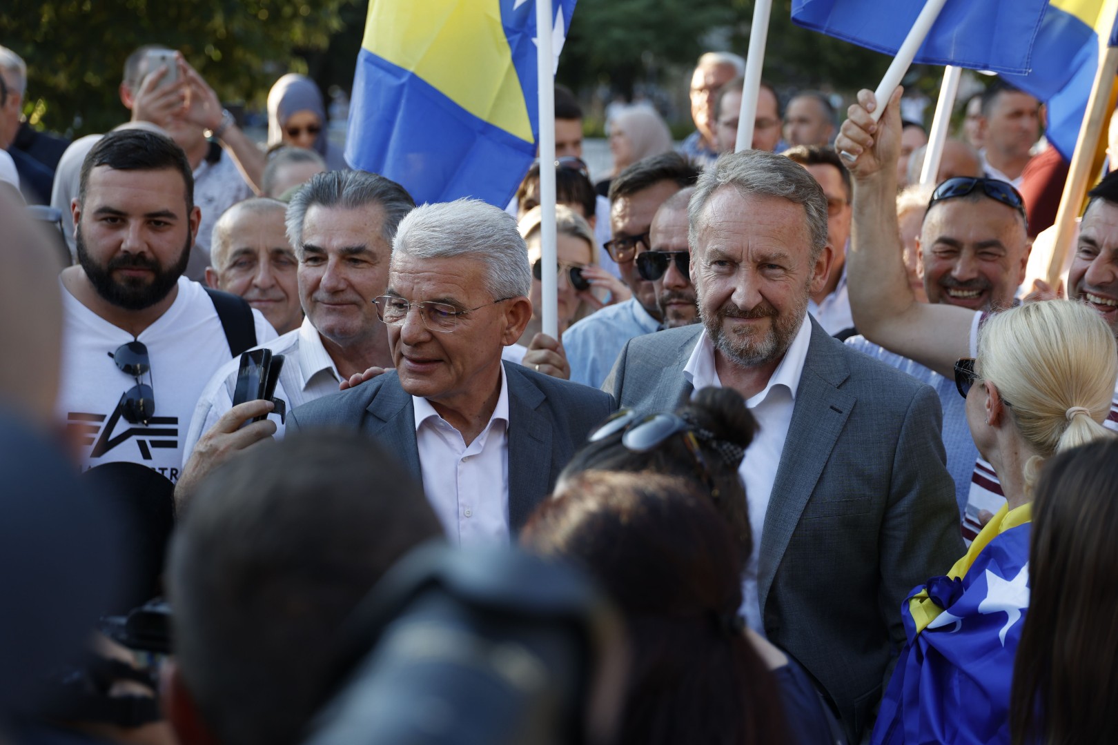 Džaferović na protestima u Sarajevu: Neka se čuje glas BiH