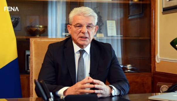 Džaferović na skupu u New Yorku: Zakon o zabrani negiranja genocida suzbija najveće prijetnje miru