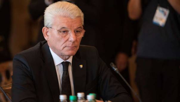 Džaferović na Summitu Evropske političke zajednice
