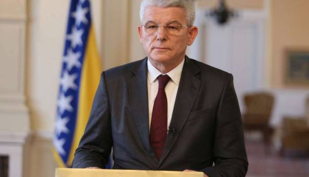 Džaferović: Očekujem od svih institucija da poštuju odluku Ustavnog suda