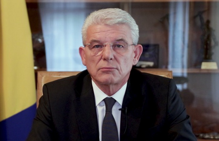 Džaferović osudio napad na Aladža džamiju