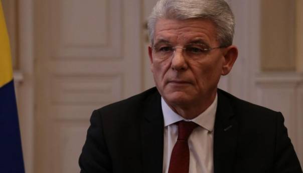 Džaferović: Pesah predstavlja slavljenje ljudskog dostojanstva