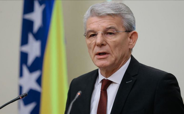 Džaferović pozdravio usvajanje Rezolucije o Srebrenici u Parlamentu Kosova