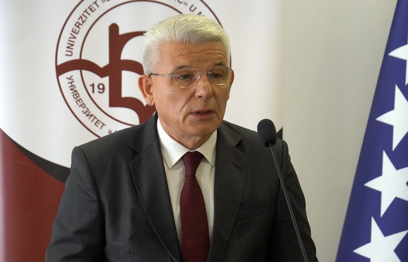 Džaferović pozvao probosanski blok da podrži Guzina za gradonačelnika