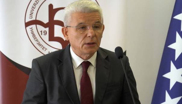 Džaferović pozvao probosanski blok da podrži Guzina za gradonačelnika