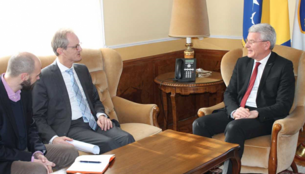 Džaferović primio ambasadora Kraljevine Nizozemske u BiH Vosa