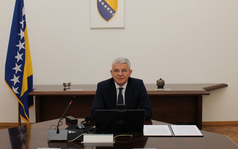 Džaferović razgovarao s ambasadorima država članica EU i Sattlerom