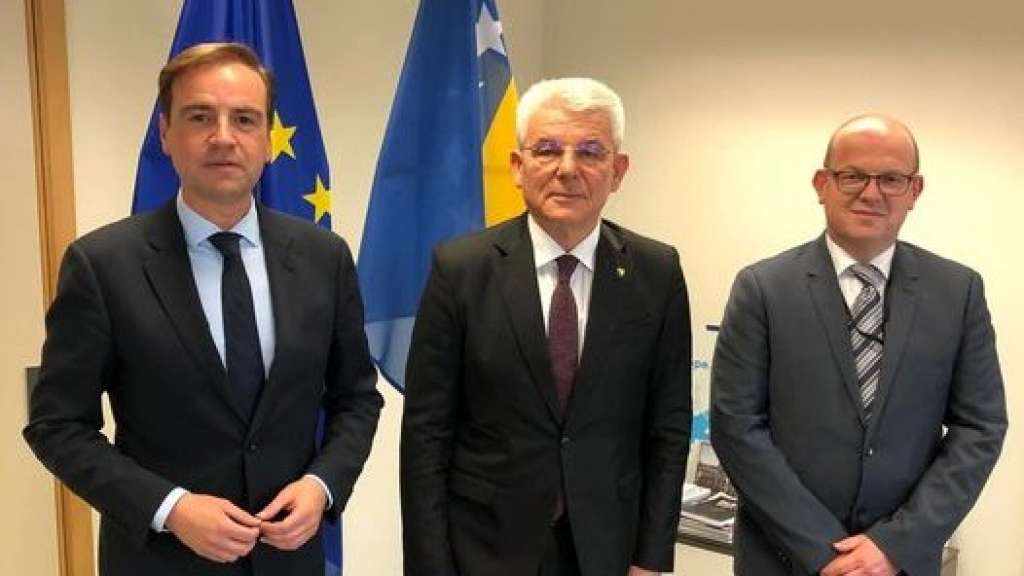 Džaferović s Azmanijem i Grošeljem o aktuelnoj sigurnosnoj i političkoj situaciji