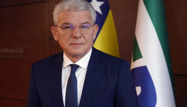 Džaferović: Samo širok probosanski blok može zaštititi državu