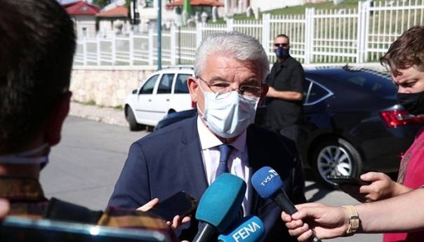 Džaferović: Strašno je vidjeti izlive mržnje u Crnoj Gori