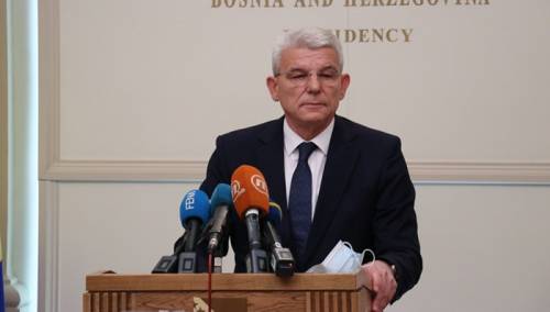 Džaferović: Tačka o Kosovu je povučena, nismo imali o čemu glasati