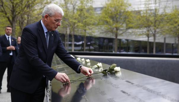 Džaferović odao počast žrtvama napada 11. septembra