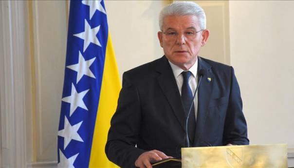 Džaferović uputio apelaciju Ustavnom sudu na Schmidtove odluke o Izbornom zakonu