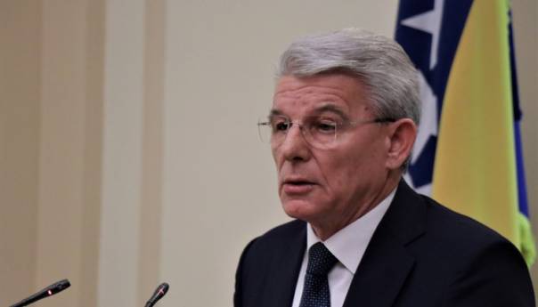 Džaferović uputio čestitku povodom 8. marta