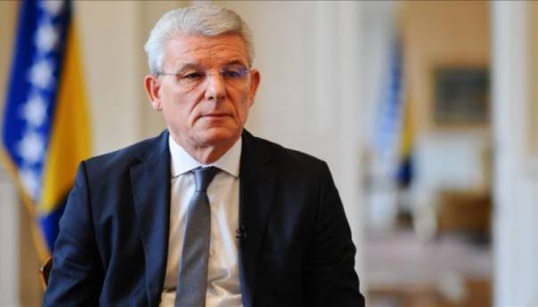 Džaferović uputio telegram saučešća povodom smrti Zulfe Salihovića