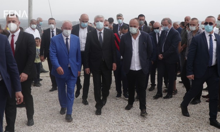 Džaferović: Život bez vlastitog identiteta znači veliku prazninu