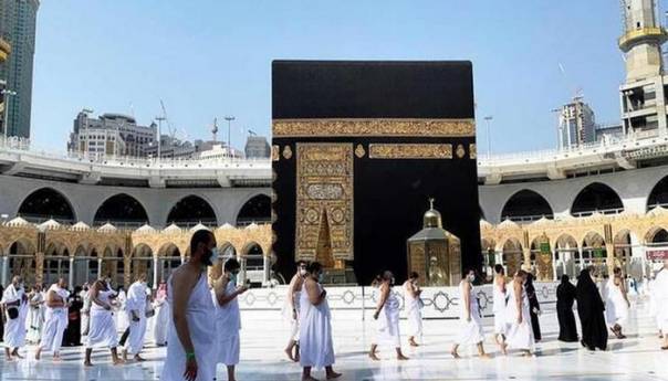 Džamije u Mekki i Medini bit će otvorene u punom kapacitetu