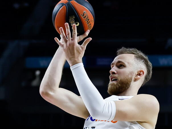 DŽANAN MUSA - PONOVO MEĐU NAJBOLJIM