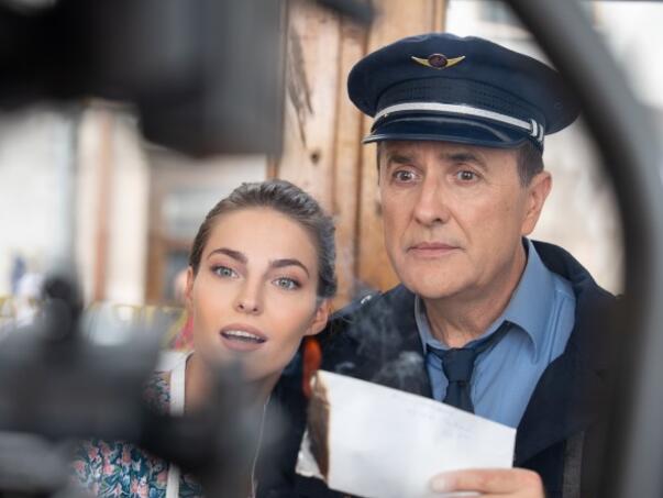 Džejla objavila fotografije sa snimanja filma: Kako se snalazi u novom ostvarenju?