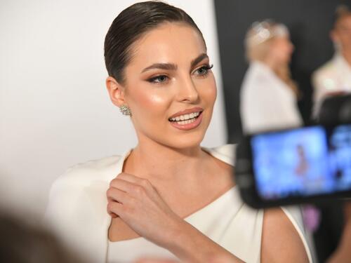 Džejla Ramović: Vidim ja sve te poglede, ponude za izlazak, ali...