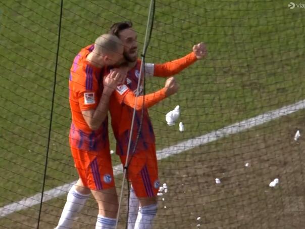 Džeko asistirao kapitenu za vodstvo Schalkea