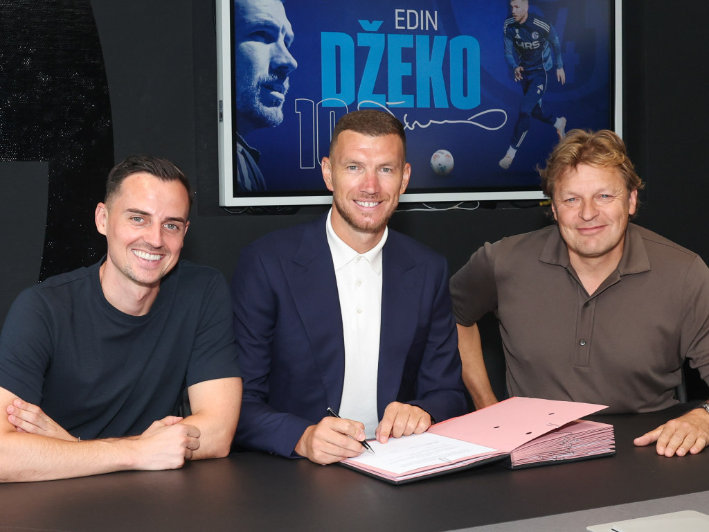 Džeko: Čast mi je što mi je Schalke ponudio novi ugovor