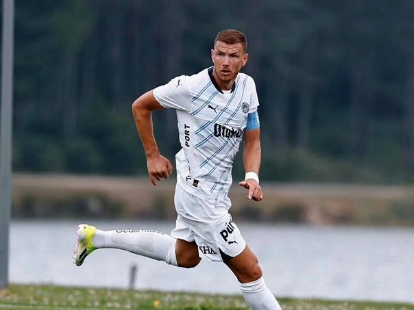 Džeko dobio ponudu iz Saudijske Arabije