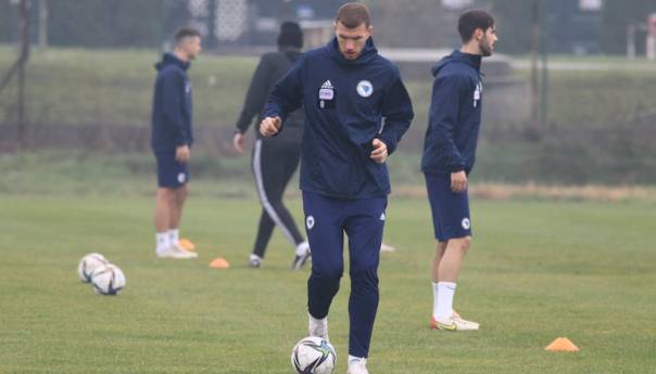 Džeko neće igrati ni protiv Ukrajine