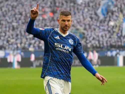 Džeko neočekivano dobio veliku konkurenciju u Schalkeu