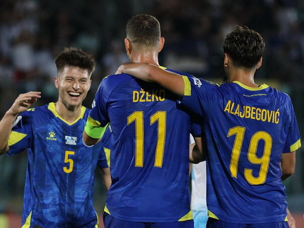 Džeko o Alajbegoviću: Bio je beba kad sam dao prvi gol, sada dijelimo teren