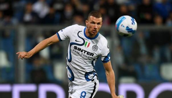 Džeko pogotkom protiv Sassuola ponovio podvig Ronalda iz 1997. godine