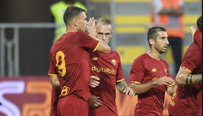 Džeko postigao dva gola u pobjedi Rome