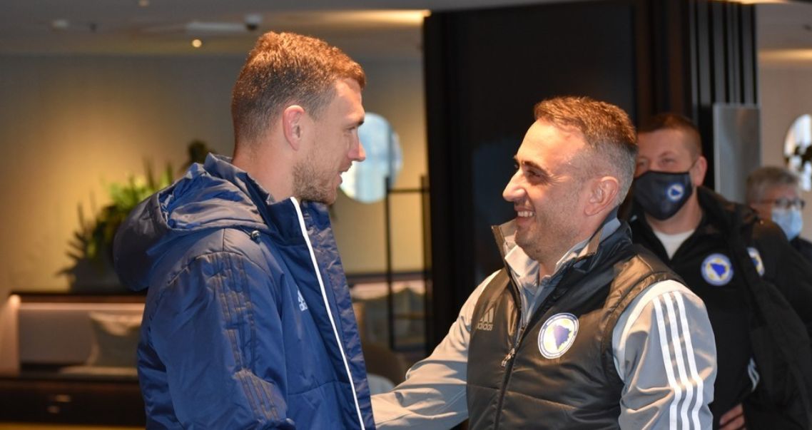 Džeko se priključio Zmajevima, Petev jedva čeka trening