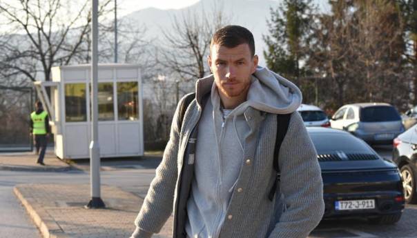 Džeko se prisjetio opsade: Mi djeca Sarajeva znamo i opominjemo…