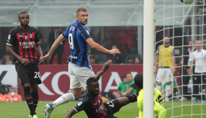 Džeko se sinoćnjim golom protiv Milana upisao u historiju Intera