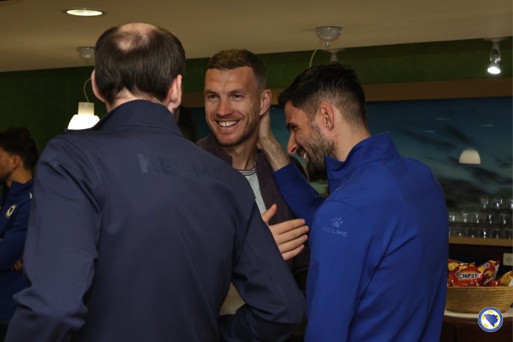 Džeko: Samim tim što sam tu sa 37 godina vam sve govori