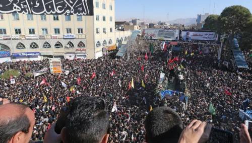 Dženaza Soleimanija odložena zbog meteža u kom je stradalo 40 osoba