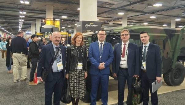 Džindić na svjetskom sajmu namjenske industrije