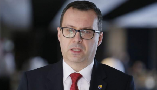 Džindić: Podržana tri zakona, važna za EU i niže cijene struje