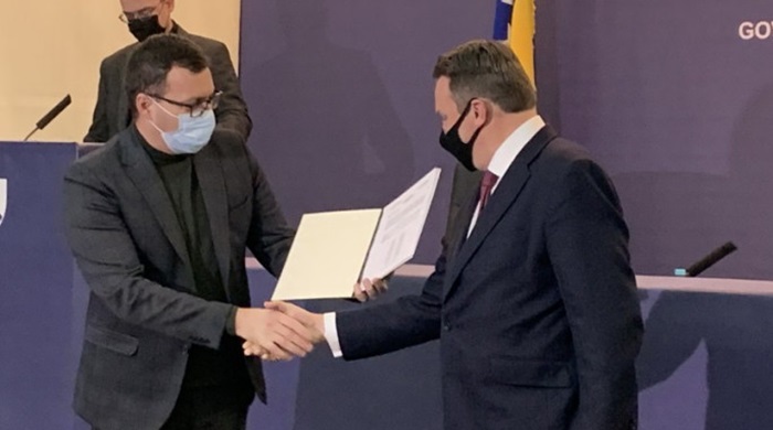 Džindić uručio dozvolu za eksploataciju, investicija u Varešu 180 miliona dolara