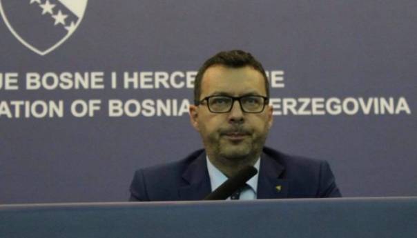 Džindić: Vlada FBiH subvencionira račune za struju