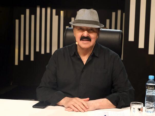 Džinović govorio o selidbi kćerke u Španiju pa pričao o sujeti na estradi