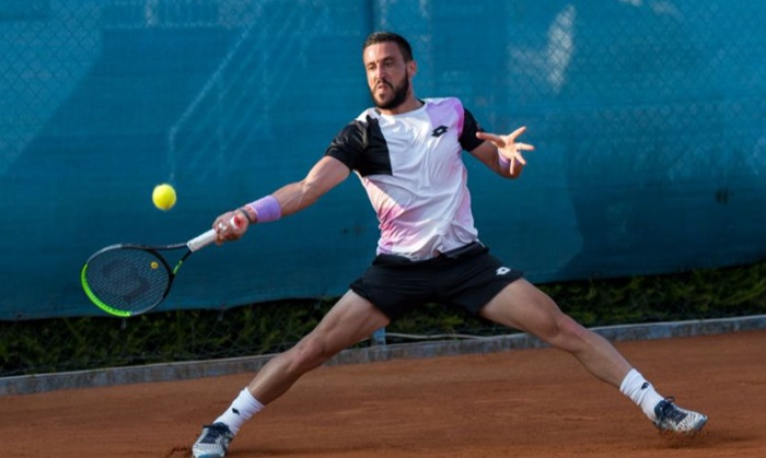 Džumhur pregazio Cecchinata i plasirao se u četvrtfinale Umaga