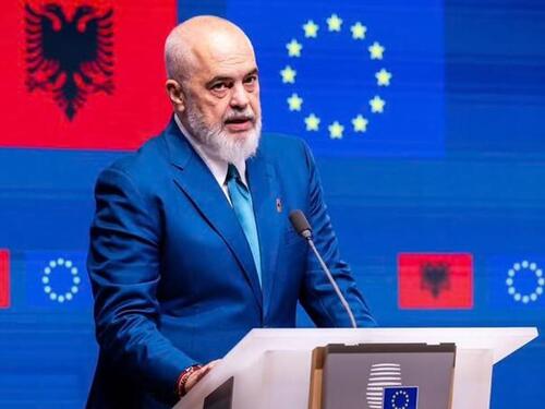 Edi Rama presudu Haškog suda protiv Tačija nazvao sramotnom