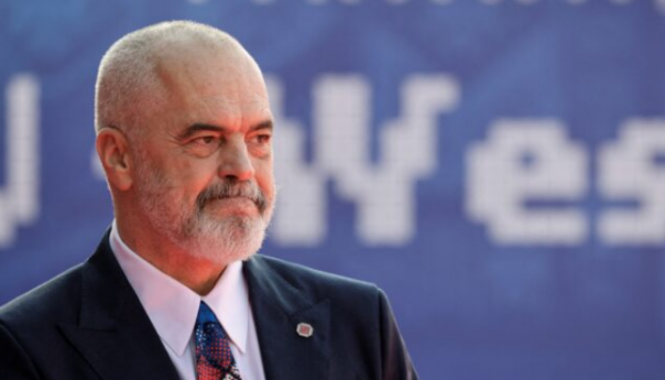 Edi Rama: Snaga Vojske Srbije na granici s Kosovom ravna je nuli