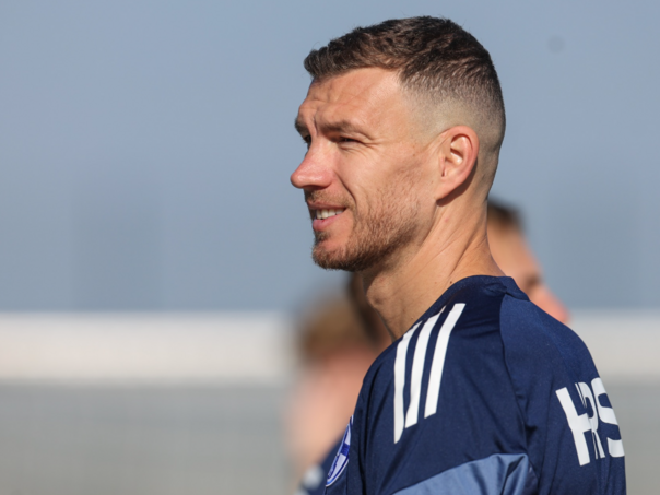 Edin Džeko će uskoro zaigrati za Schalke