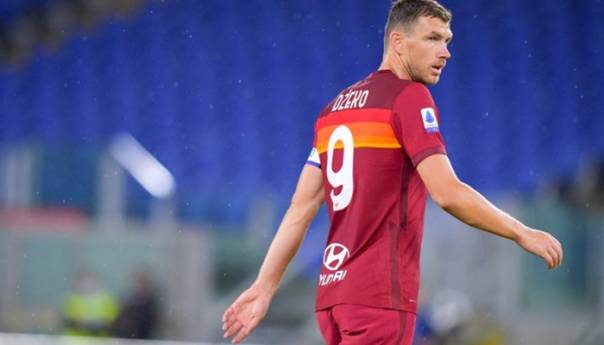 Edin Džeko demantovao da je bilo ikakvog kontakta sa Turcima